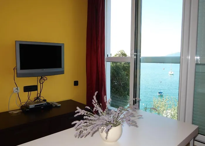 Apartmán Milevoj-6 By Interhome