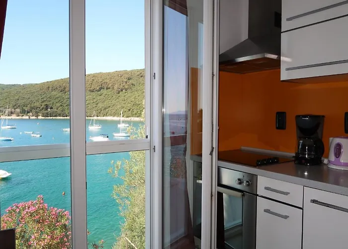 Milevoj-6 By Interhome 아파트 *